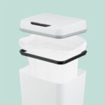Cos de gunoi cu senzor pentru baie, 9L, alb, plastic, Relaxdays - imagine 3