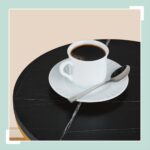 Masuta de cafea, cu raft depozitare, blat negru MDF design marmura, cadru auriu, Relaxdays - imagine 6