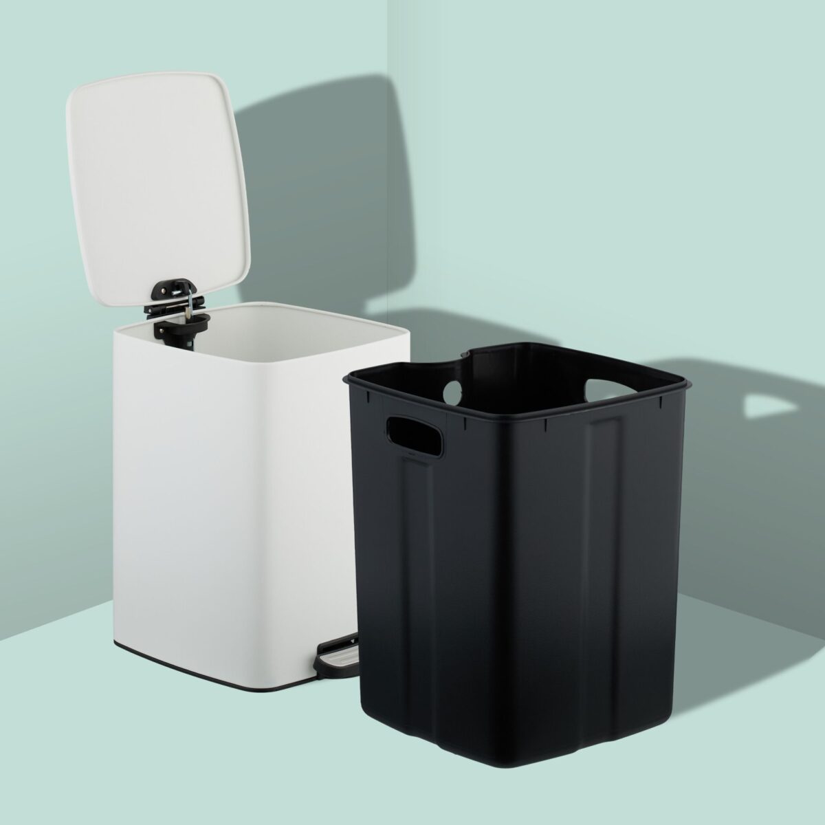 Cos de gunoi cu pedala, 20 L, fier, 40 x 28 x 34 cm, alb, Relaxdays - imagine 4