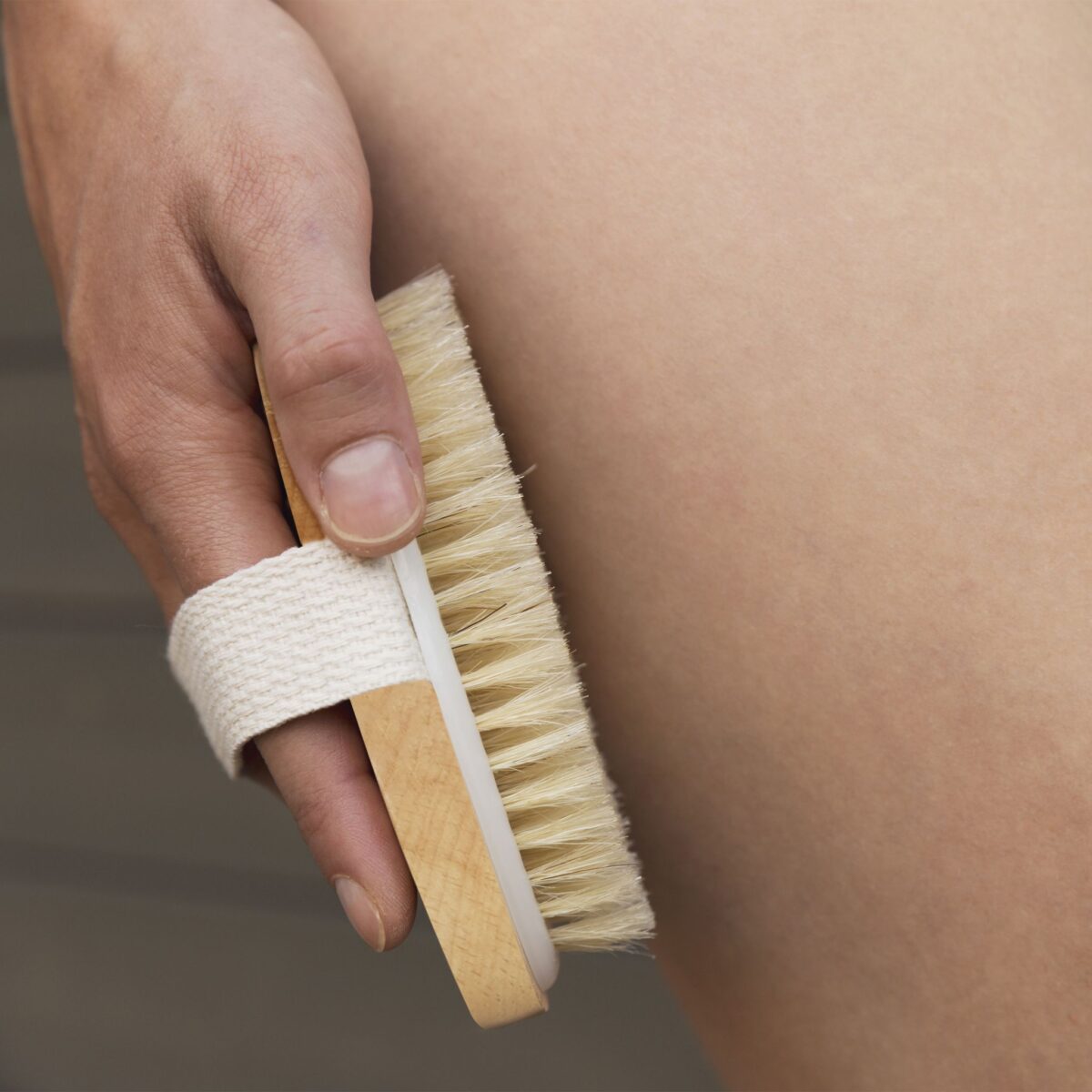 Set de 2 perii de baie pentru masaj, din bambus, din peri naturali, natural/ alb, Relaxdays - imagine 4
