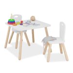 Set Masa si 2 Scaune pentru Copii – Mobilier camera copiilor, Picioare din Lemn, Alb-Natur Modern, 3 Piese